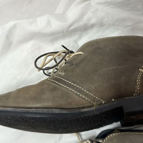 Steve Madden Grey Beckett Leather Lace Up Chukka Ankle Boots. Size 12.